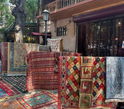 Ковровая улица старого Тбилиси