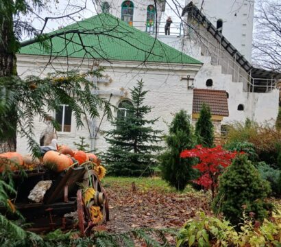 Свято-Михайловский монастырь и термальный спа-комплекс «Благодать»